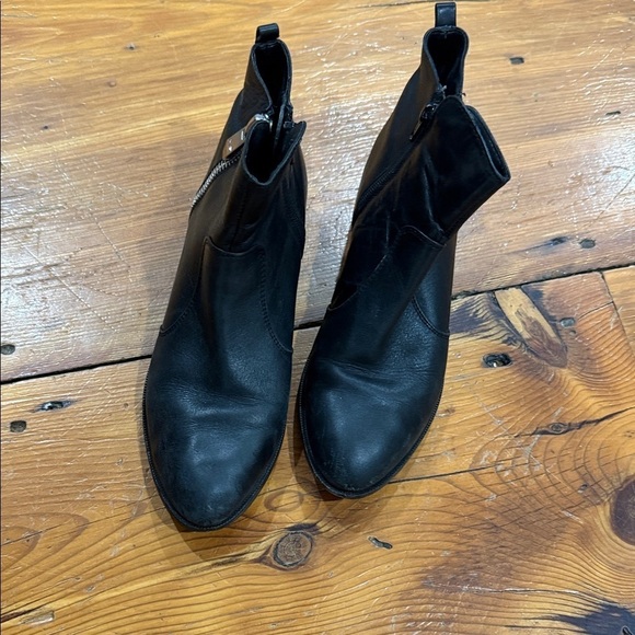 Marc Fisher Shoes - Marc Fisher Black Ankle Booties with silver detail size 8.5 M